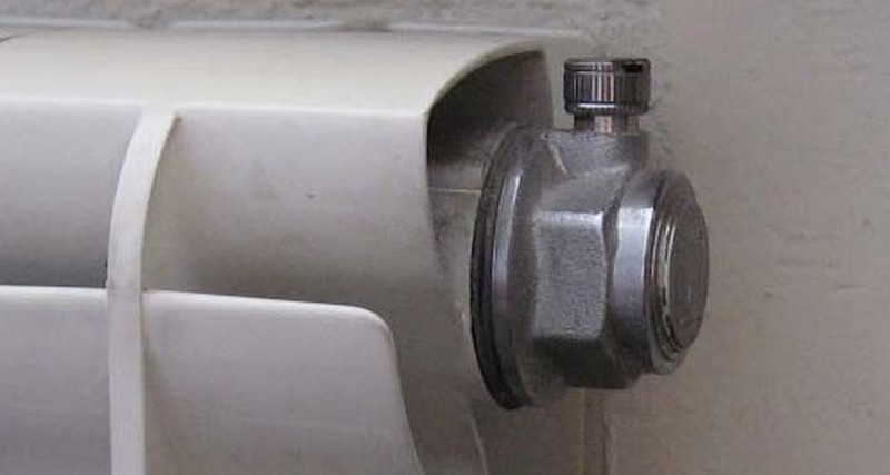 миниатюрный автоматический клапан для сброса воздуха на радиаторе